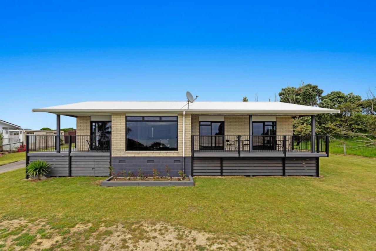 Kate And Harrys Villa Opotiki Exterior photo